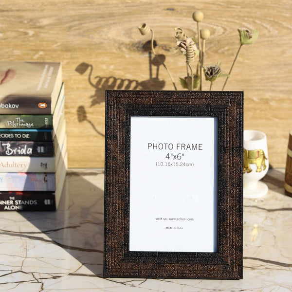 Brown Design Photo Frame with Stand - 4" x 6" (Vertical) - Vintage Gulley