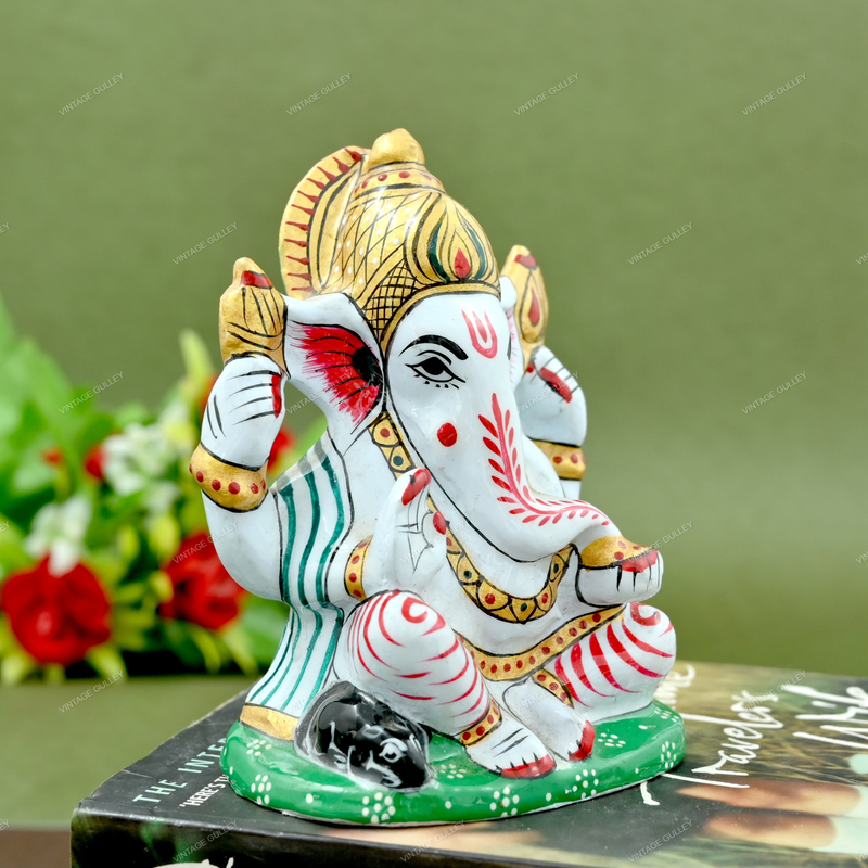 Metal Charbhuja Ganesha Idol Painted Red Vintage Gulley