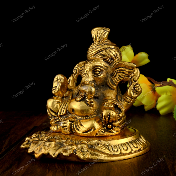 White Metal Golden Oxidized Pagdi Ganesha Small