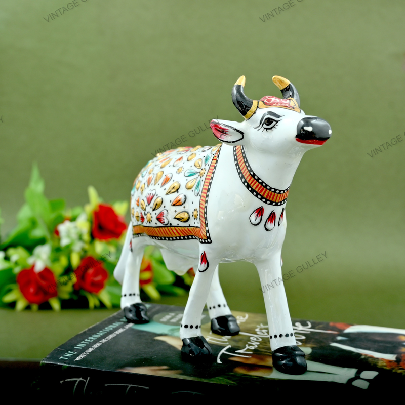 Meenakari Cow Royal White - 5 Inches