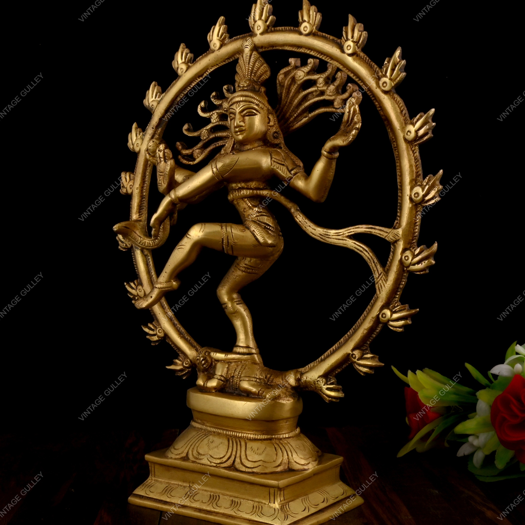 100 Year Old Brass Natraj Statue - Natraj Statue, HD Png Download -  700x700(#6678319) - PngFind