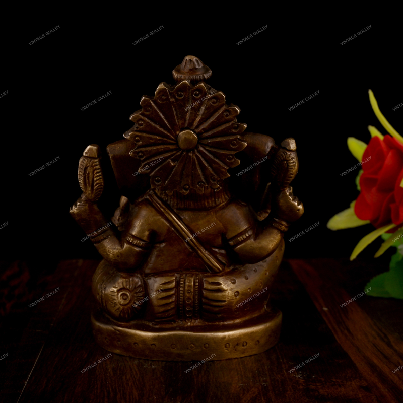 Brass Charbhuja Ganesha - Antique Look