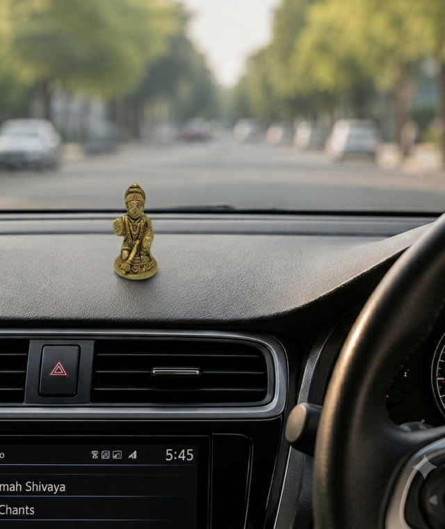 AROOTI Pure Brass Hanuman Idol for Car Dashboard - Small Gada Hanuman Murti for Home Temple & Office Desk | 7.5 cm