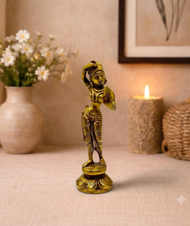 AROOTI Brass Mirror Lady Idol (Darpan Mohini) Statue for Home Decor & Gifting - Brass Gold Finish Handcrafted Indian Art Figurine (H=13.5cm)